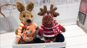 25.12.25 Отчет в марафоне"Вязание-это серьезно"49 и 50 недели. Лось и кенгуру с кенгуренком.