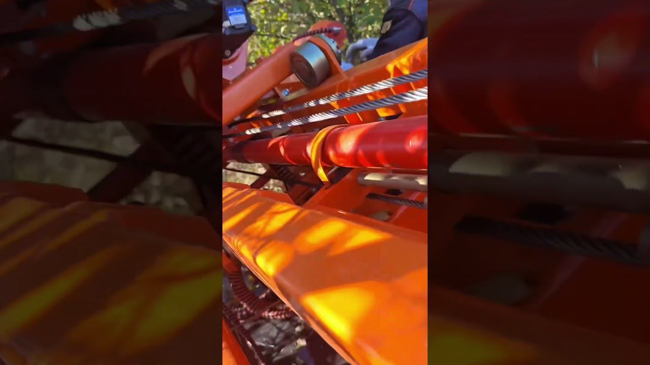 Обкатали вездеходную буровую установку СБУ ГТ4. Базовая версия от 5400000 руб. #drillingrig смотреть онлайн