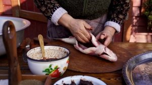 Kənd Həyatı. Ароматная рыба с грецкими орехами и луком