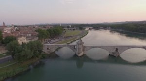 ПАПСКИЙ ДВОРЕЦ В АВИНЬОНЕ