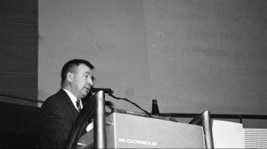 Игорь Панарин- Продолжайте прочищать мозги