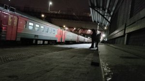 Электропоезд ЭД4М-0366 на платформе Расторгуево