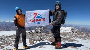 Фрагмент восхождения группы Клуба 7 Вершин на гору Аконкагуа в Аргентине