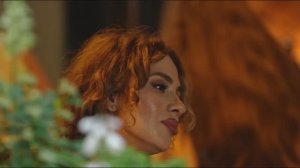 Стильный центр Москвы яркие девушки и молодые парни на улицах 👀