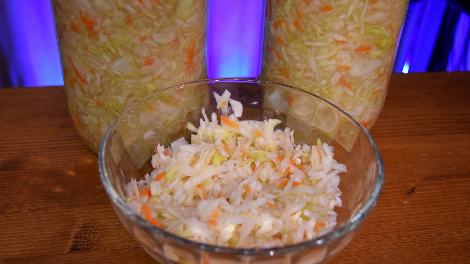 Сочная и Хрустящая Квашеная Капуста в домашних условиях на зиму смотреть онлайн