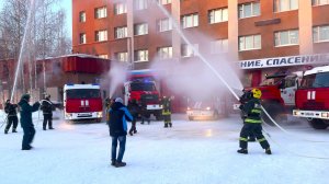 Легенду сургутской пожарной охраны проводили на заслуженный отдых