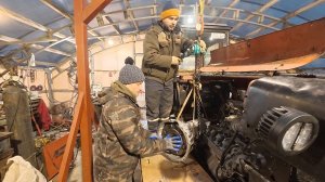 Меняем АКПП на ДТ75 в 300 сил!