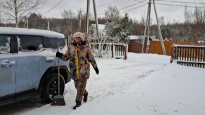 Ура!!!У нас зима...вышли всей семьёй на уборку снега!!!