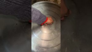 Китаец делает ...🤔