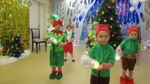 Новогодний утренник в группе "Нолики"