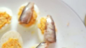 Простая закуска на Новый Год и Рождество   🎄 🎄🎄 Фаршированные яйца со шпротами
