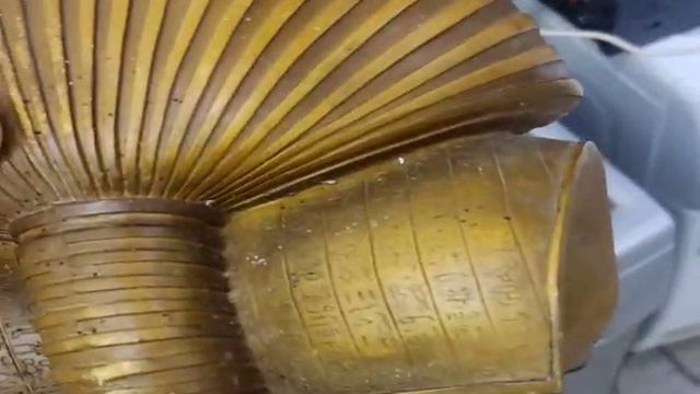 А вот про маму было лишнее. смотреть онлайн