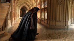 33Волчий зал: Зеркало и свет