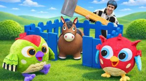 Хоп Хоп, давай поиграем в ферму! Накормим лошадку овощами и построим уютный загон, чтобы не убегала