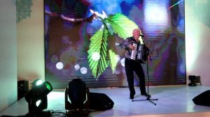 Эта Песня Сразу ВСЕХ Околдовала!!! "Берёзка"