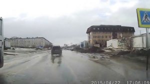 накрыло волной