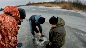 Рыбалка Шок! Большая Трофейная Щука на жерлицы. Зимняя рыбалка по первому льду 2025.
