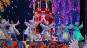 Более 200 тысяч человек станут гостями главной елки в Кремле