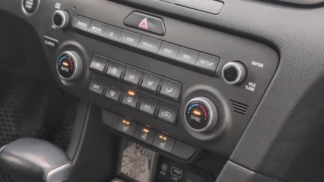 Модуль памяти кнопок Kia Sportage 4 смотреть онлайн