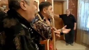 ЖИВОЙ ГОЛОС И ГИТАРЫ ЦЫГАН ! ПЛЁТ КЕМАЛОВ ШАНДРО ! ИГРАЕТ ПЕТР ОГЛЫ !  2024 г