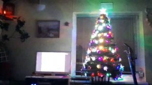 Раз два три - ёлочка гори