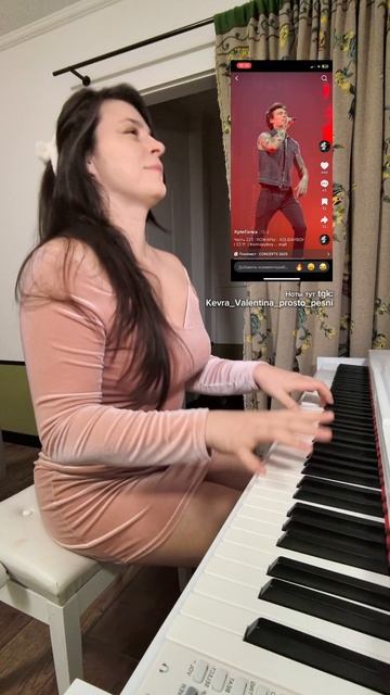 пожары на фортепиано XOLIDAYBOY смотреть онлайн