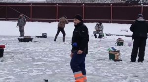 Зарыбление водоёма, поимки форели и Новогодняя атмосфера на водоёме.