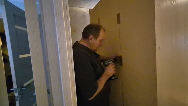 мне 56 и приходится оправдываться/ у меня копчухи сегодня/ спальню добила тоже смотреть онлайн