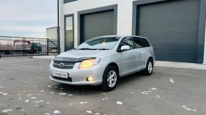 Toyota Corolla Fielder, 2010 год