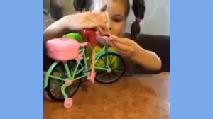 Подарок для куклы .