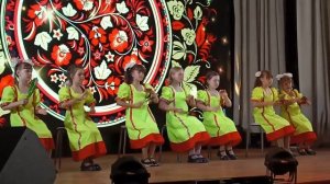 Ансамбль ложкарей _Саранча_ Светланы Саливон