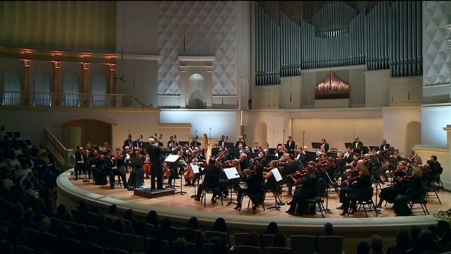 Иоганн Штраус-сын. Полька «Да здравствует венгр!». НФОР, Владимир Спиваков смотреть онлайн