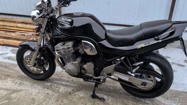 Suzuki Bandit 600 смотреть онлайн