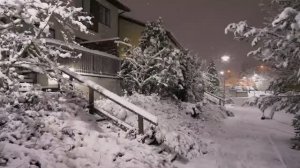 Ночная прогулка во время сильного снегопада. Неспешное путешествие по улицам Пяйволянлааксо, Керавы