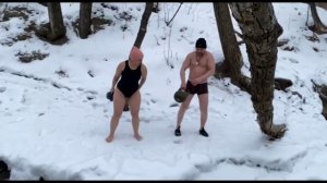 новинка, гири и ручей.mp4