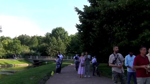 29 06 23 Харинама в Таврическом саду