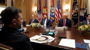 В Верховной раде попросили Трампа быть осторожным на встрече с Зеленским