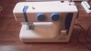 #Швейная машинка Comfort33 закусывает иглу