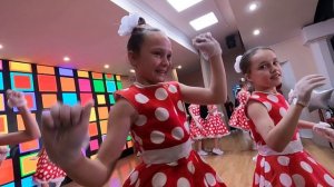 НОВОГОДНЕЕ ПРЕДСТАВЛЕНИЕ