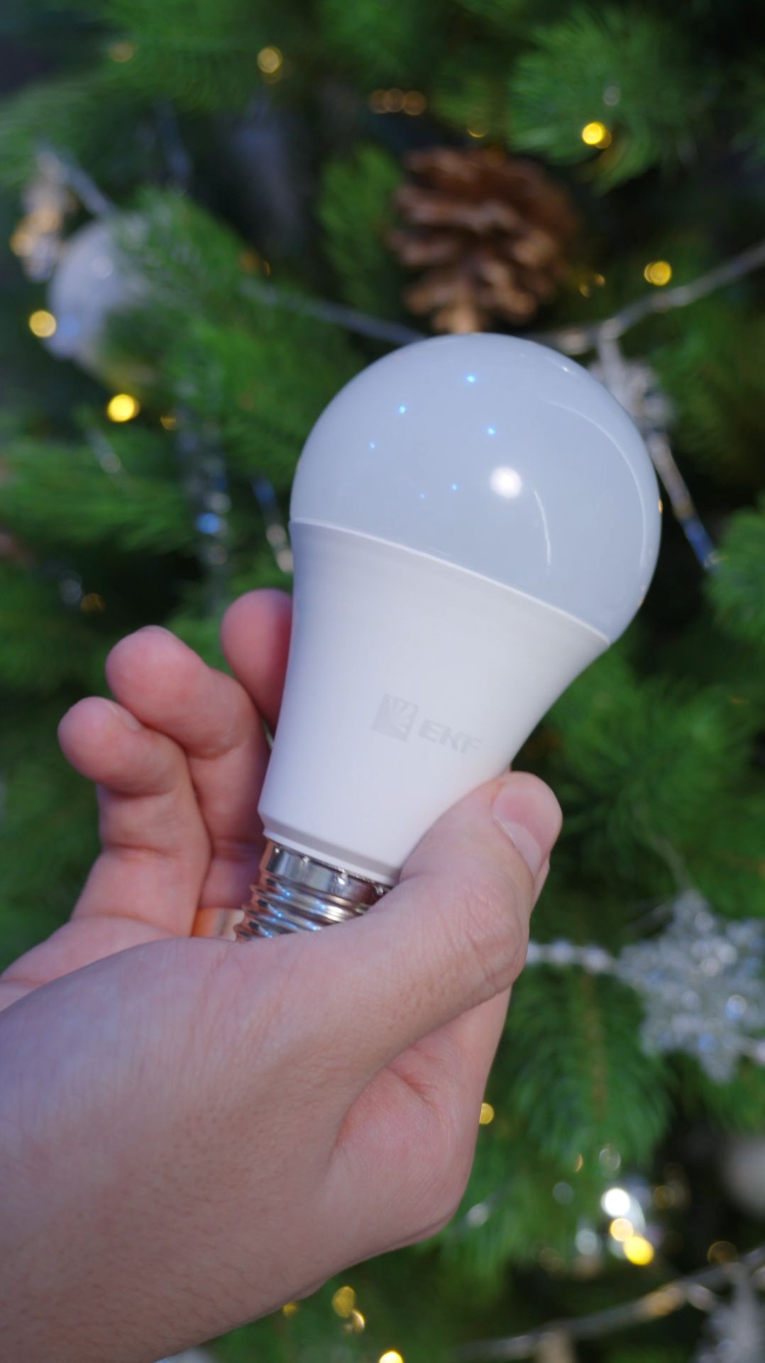 Гирлянды и умные лампы: идеальное сочетание для праздничной и новогодней атмосферы смотреть онлайн