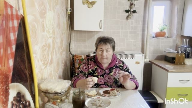 Прекрасный ,субботний день!Пробую холодец!Вкуснятина! смотреть онлайн