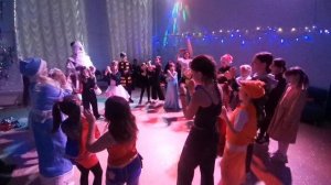 Щкольники.Танец на ускорение