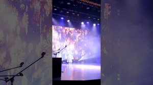 Криворучко Алина Падает снег