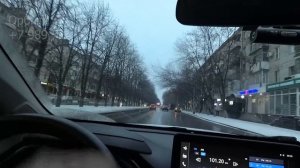 Москвич 3e в предновогодней суете — удачная субботняя смена!