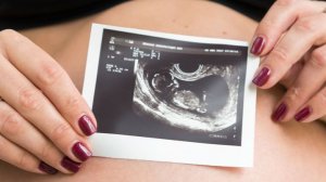 С 1 февраля размер материнского капитала в России увеличат до 737 тыс. руб.