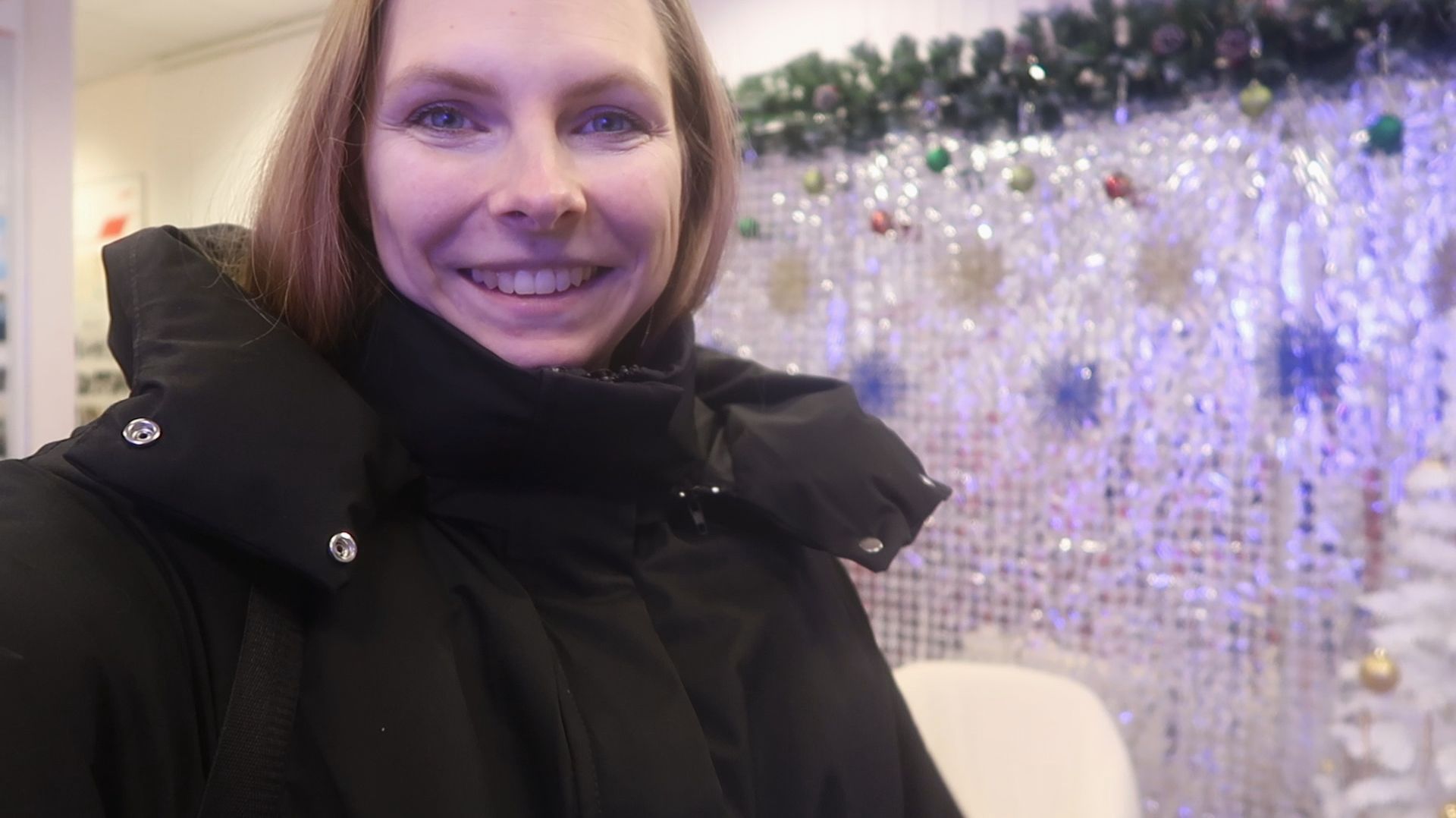 vlog❄️ВЕЗДЕ КРАСИВО🎄/ВОНЮЧАЯ СТИРКА 🧺/ОПАСНО НА ДОРОГЕ 🚙 /ПАРК ДИНОЗАВРОВ 🦕/ИНТЕРЕСНАЯ НАСТОЛКА смотреть онлайн