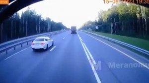 Видео от HackAvto – Лайфхаки и фишки для авто