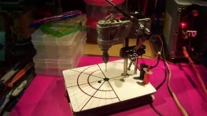 Самодельный микро сверлильный станочек