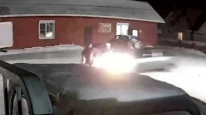 Момент наезда автомобиля на пешеходов в Челябинской области попал на видео