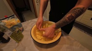 Свиные Ребрышки в духовке с картошкой.